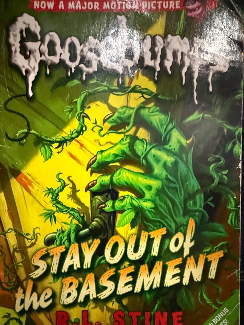 Scholastic Goosebumps Stay Out of the Basement Green